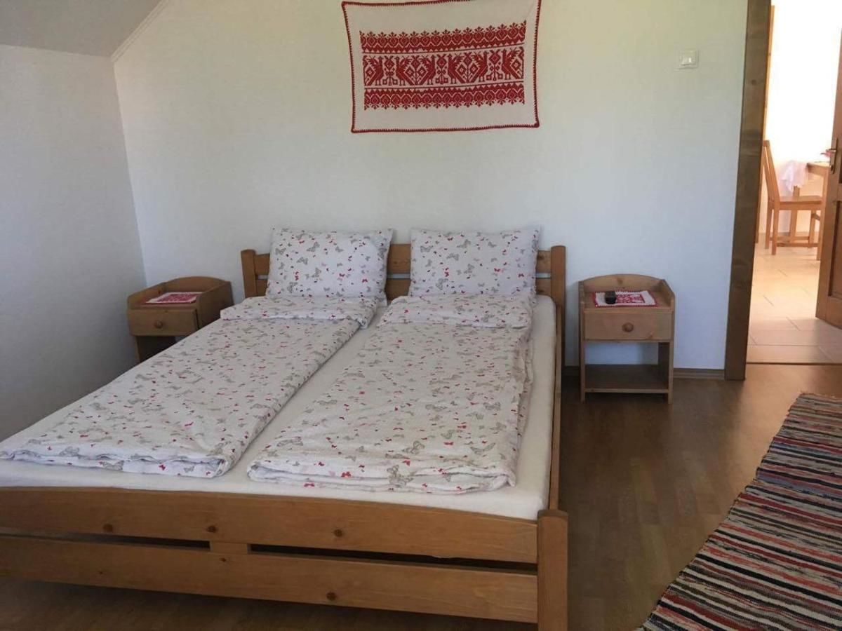 Отели типа «постель и завтрак» Kincses Panzió Прайд-17