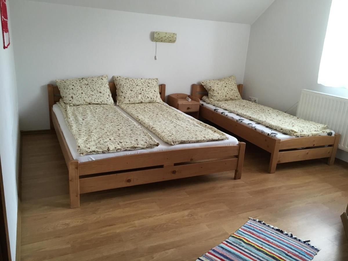 Отели типа «постель и завтрак» Kincses Panzió Прайд-27